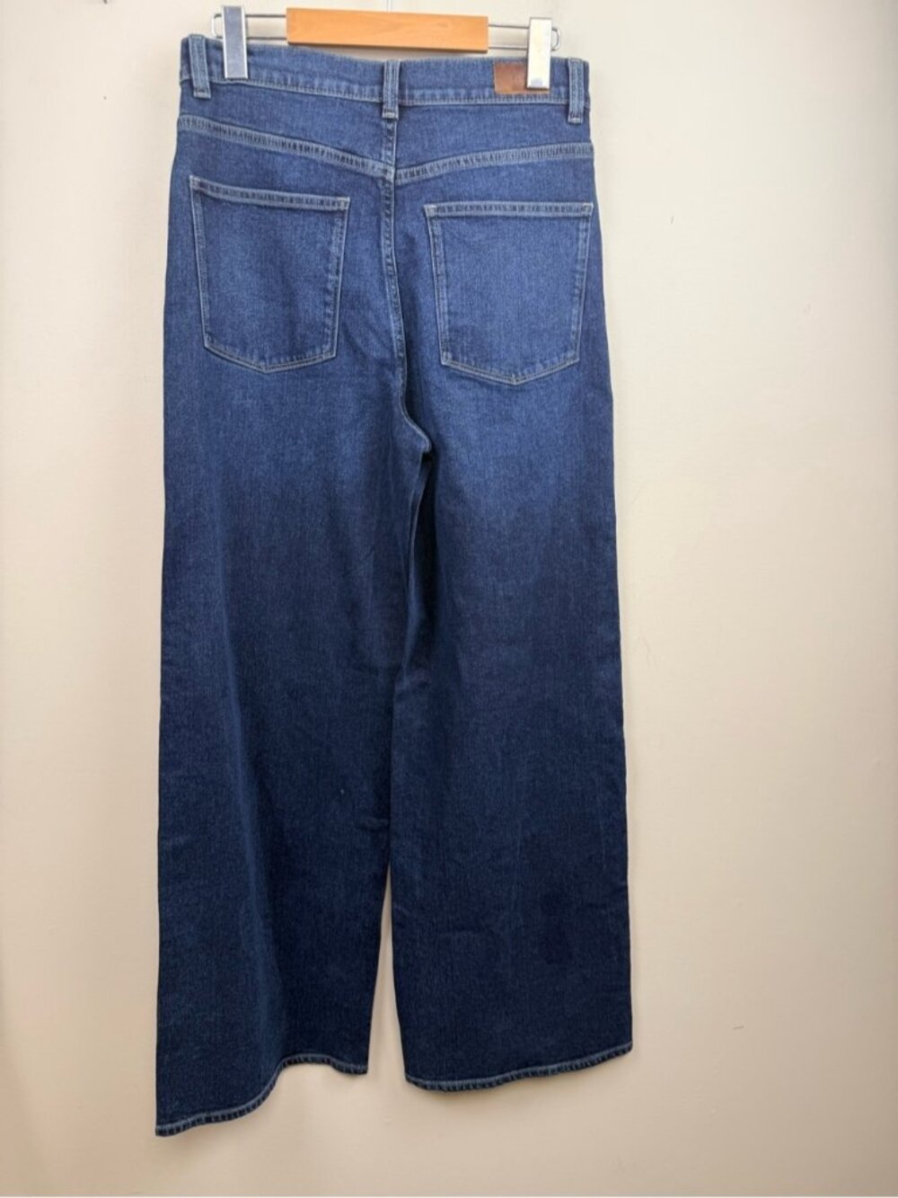 DL1961 Hepburn vintage wide leg jeans in Eve 27 - Picture 8 of 12